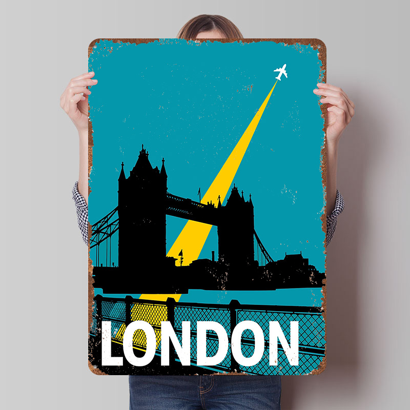 Affiche métallique London Trav - Retro Gaming London avis et prix